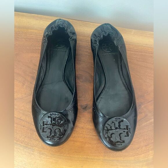 TORY BURCH Reva Ballerina Ballet Flats Black Patent Leather Size 8 - Picture 1 of 11